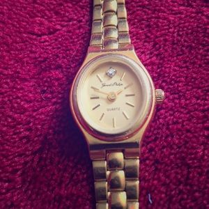 Gerard Philipe gold watch needs battery